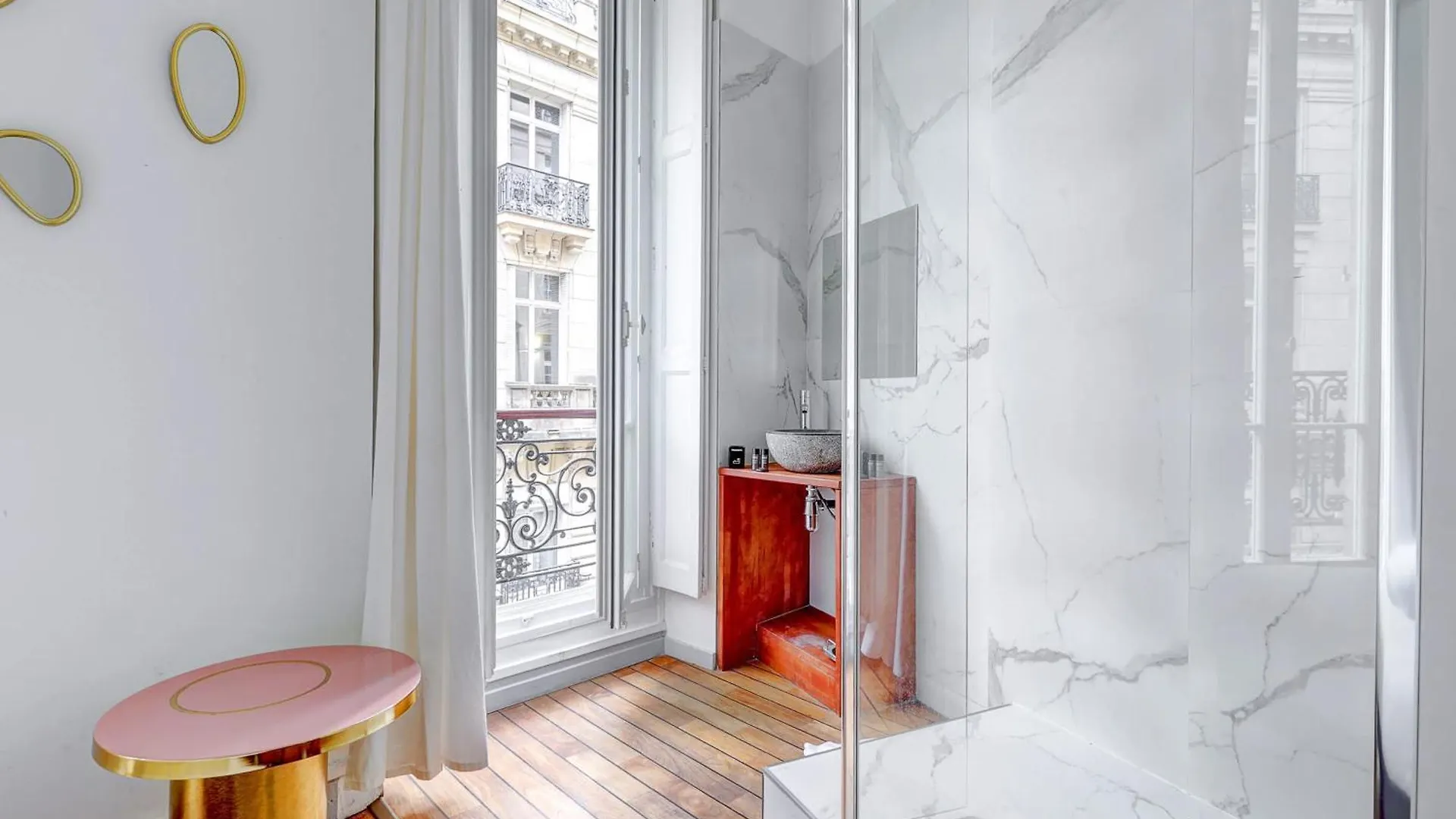 L'elegance Parisienne Au Coeur Des Champs-elysees Apartman
